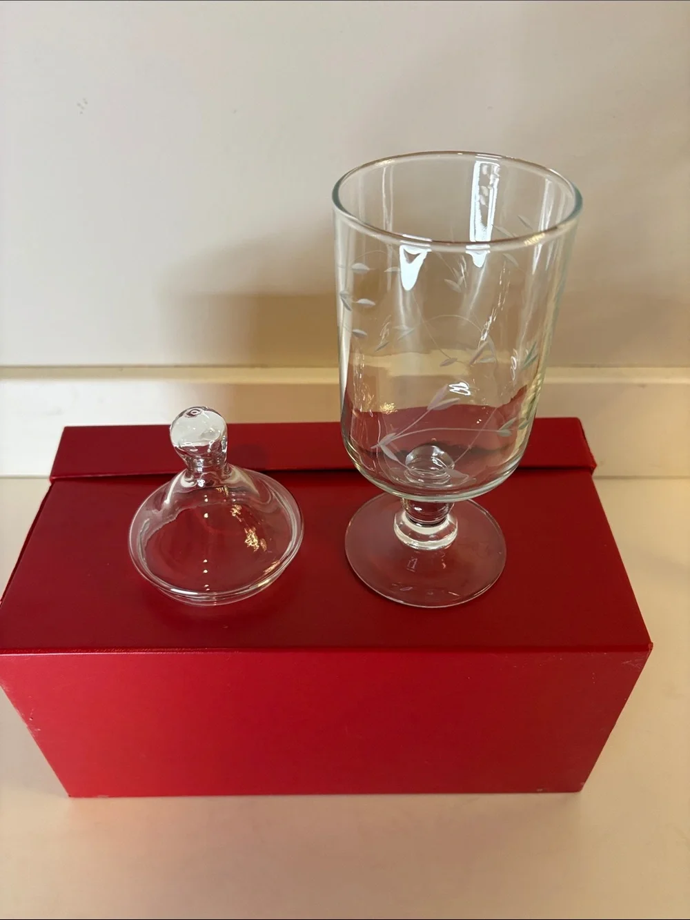 Princess House Heritage Collection Etched Glass Apothecary Jar with Lid - Clear